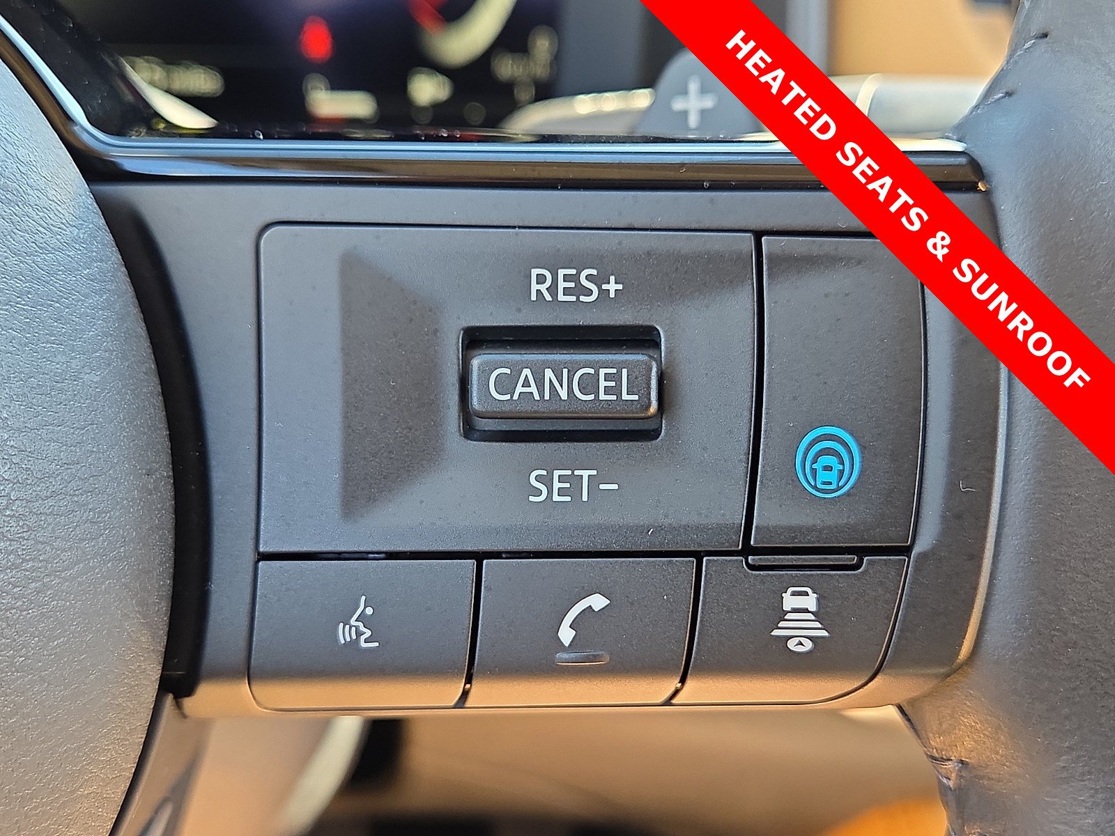 Used 2023 Nissan Rogue Platinum w/ Platinum Premium Package FWD image 22