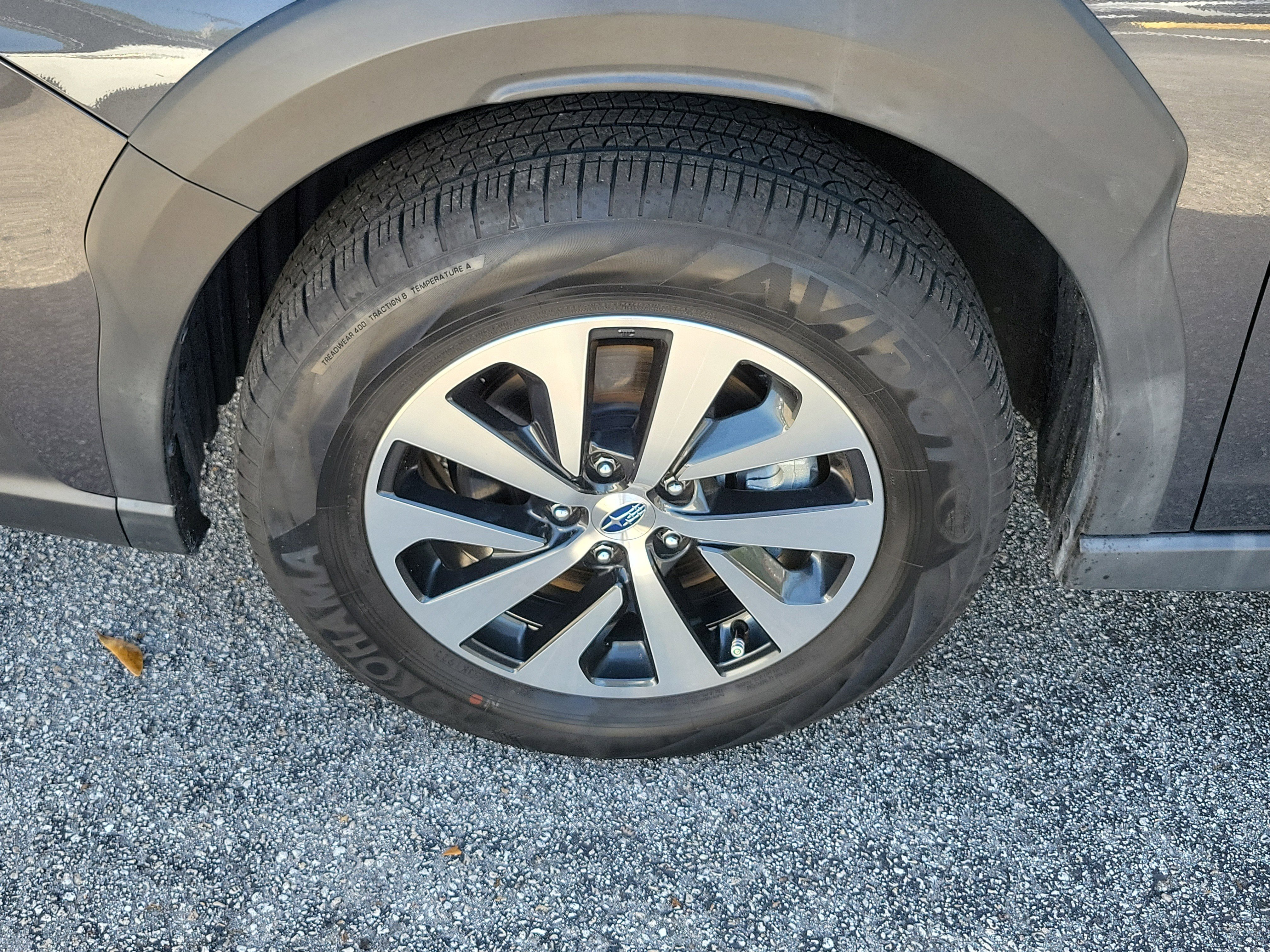 Used 2024 Subaru Outback Premium image 39