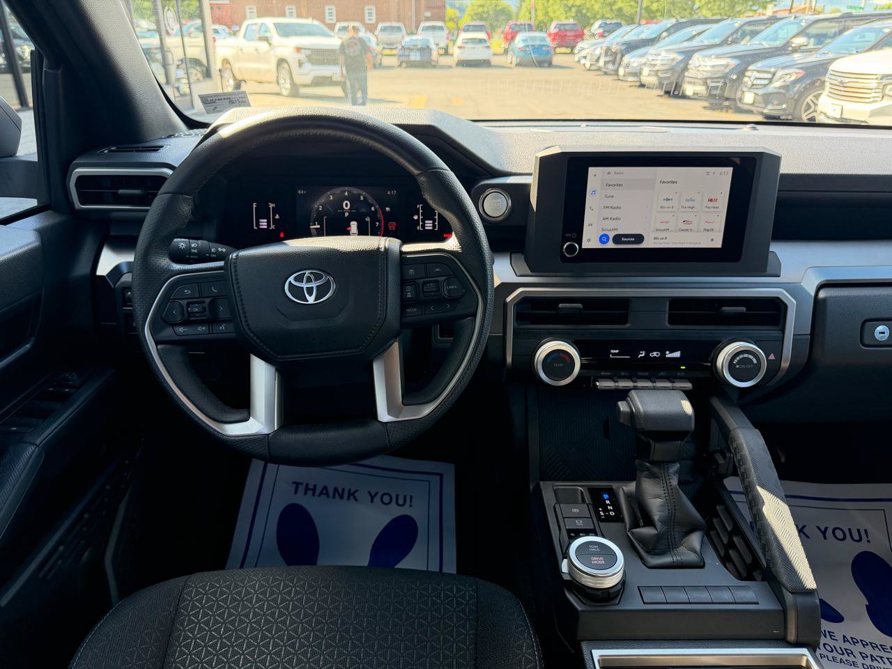 Used 2025 Toyota 4Runner SR5 AWD/4WD image 11