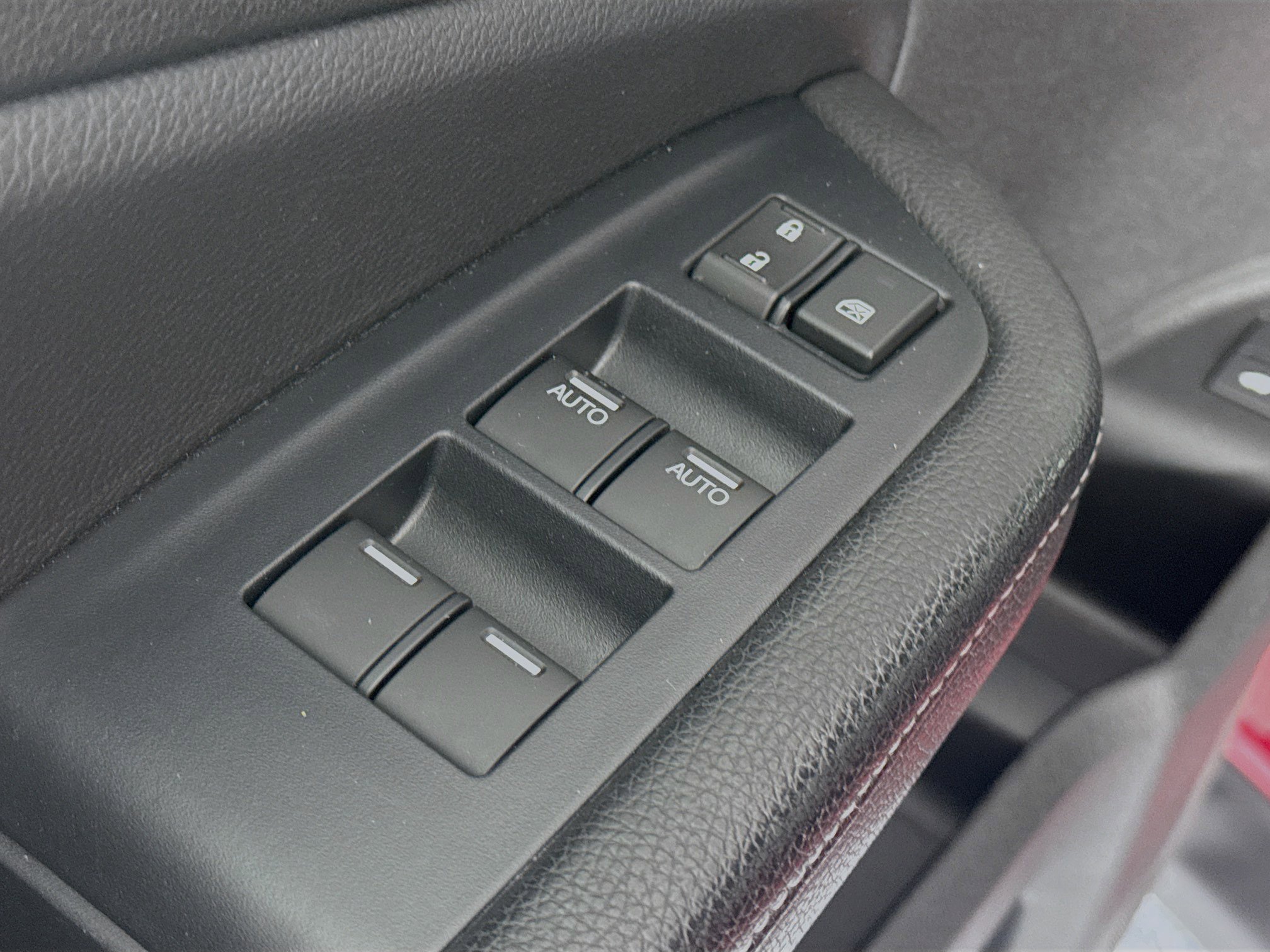 Certified 2023 Honda Passport EX-L image 17