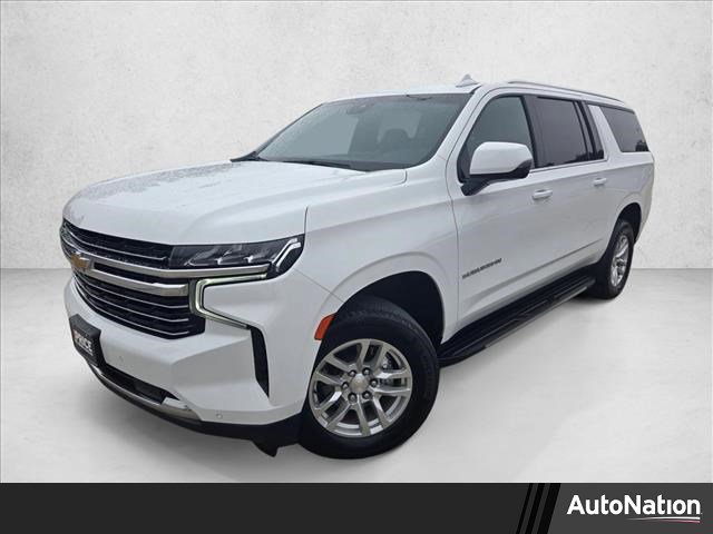 Used 2024 Chevrolet Suburban LT w/ Luxury Package RWD image 1