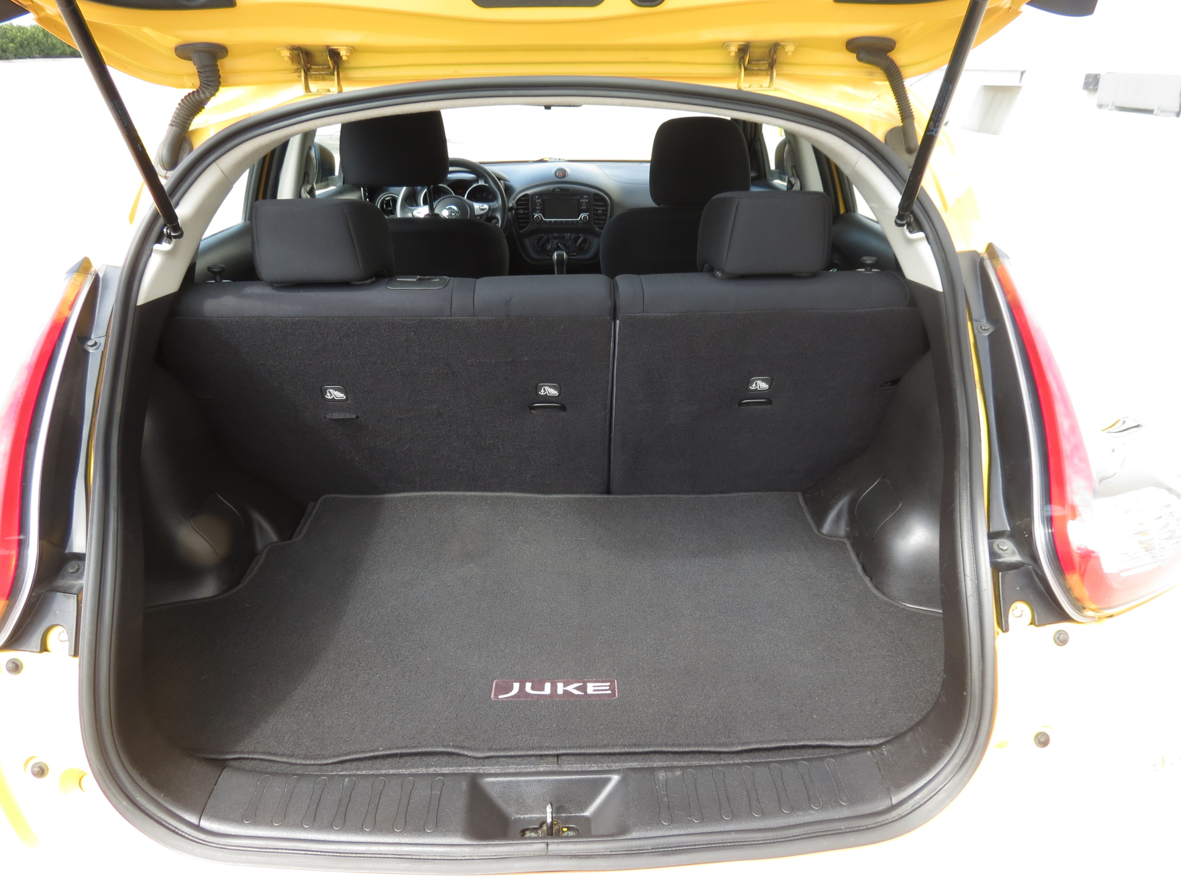 Used 2016 Nissan Juke S AWD/4WD image 30