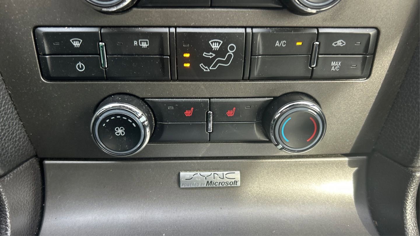 Used 2014 Ford Mustang GT Premium RWD image 20