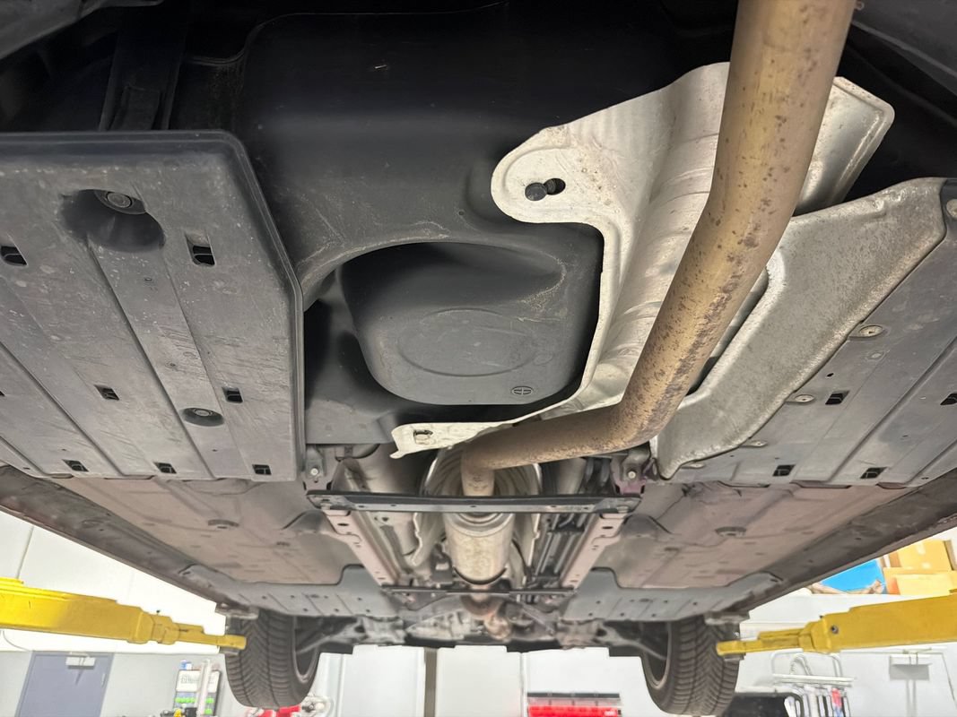 Used 2015 Honda Accord EX-L image 24