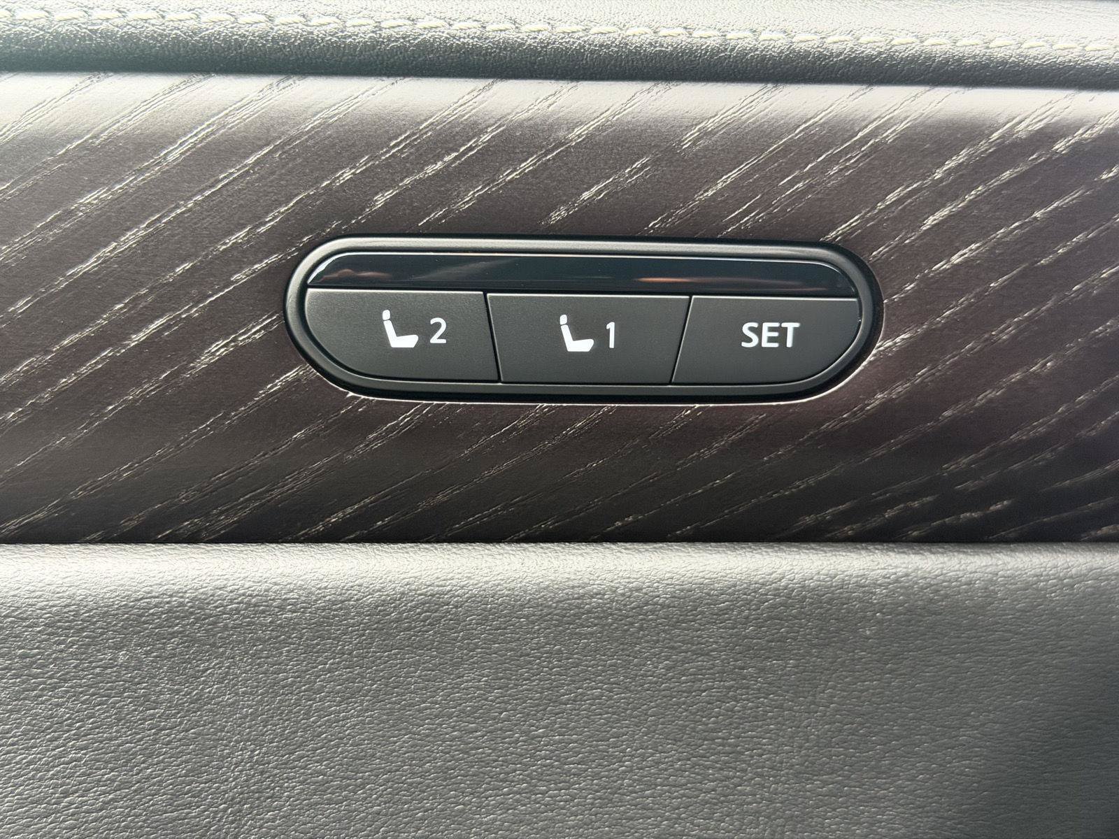 Used 2026 INFINITI QX60 Sport AWD/4WD image 31