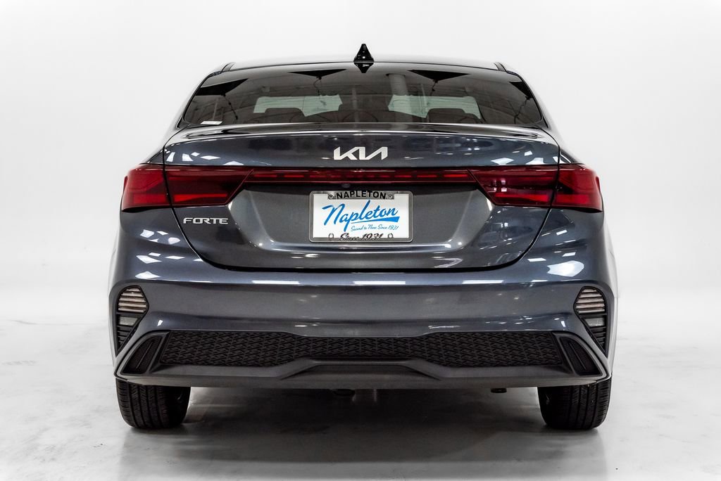 Certified 2023 Kia Forte LXS w/ LXS Technology Package FWD image 29