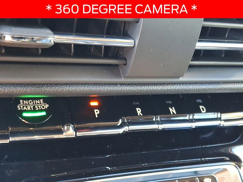 Used 2025 Lincoln Corsair AWD w/ Equipment Group 101A image 14