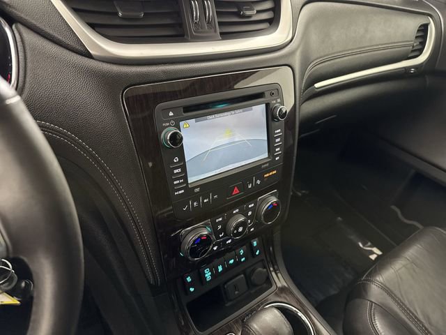 Used 2015 Chevrolet Traverse LTZ image 9