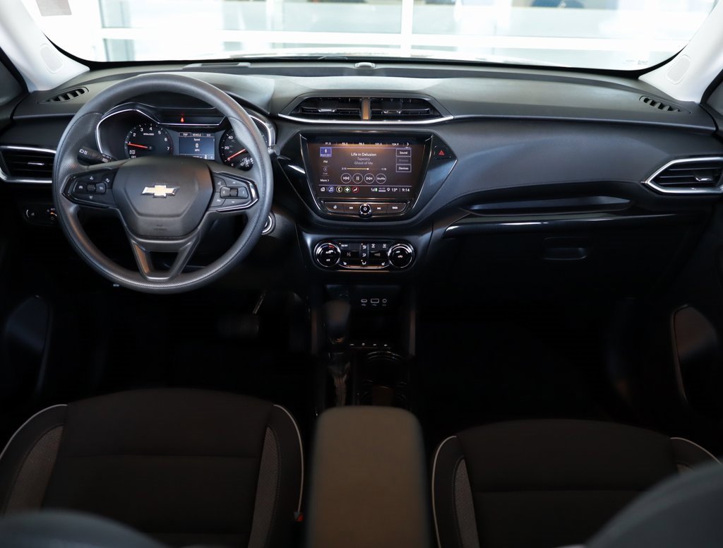 Used 2023 Chevrolet TrailBlazer LT w/ Convenience Package image 19