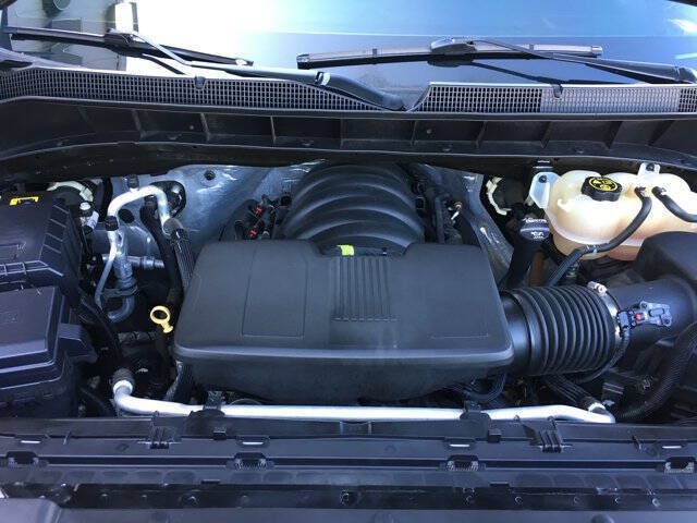 Used 2021 Chevrolet Silverado 1500 Custom Trail Boss w/ Midnight Edition AWD/4WD image 26