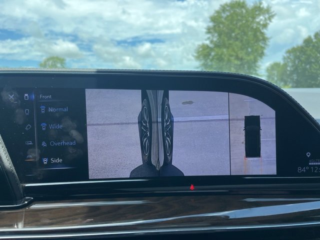 Used 2024 Cadillac Escalade Sport Platinum w/ Heavy-Duty Trailer Package image 32