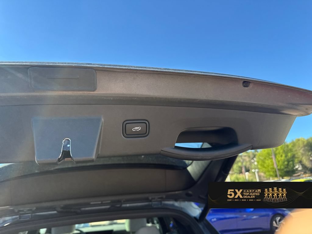 Used 2025 Hyundai Tucson Limited AWD/4WD image 13