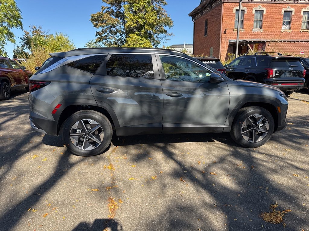 New 2026 Hyundai Tucson SEL image 8