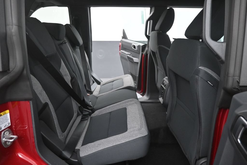 New 2026 Ford Bronco 4-Door AWD/4WD image 12