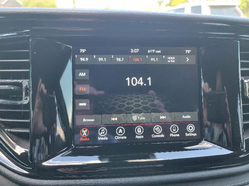 Used 2022 Dodge Durango GT RWD image 15