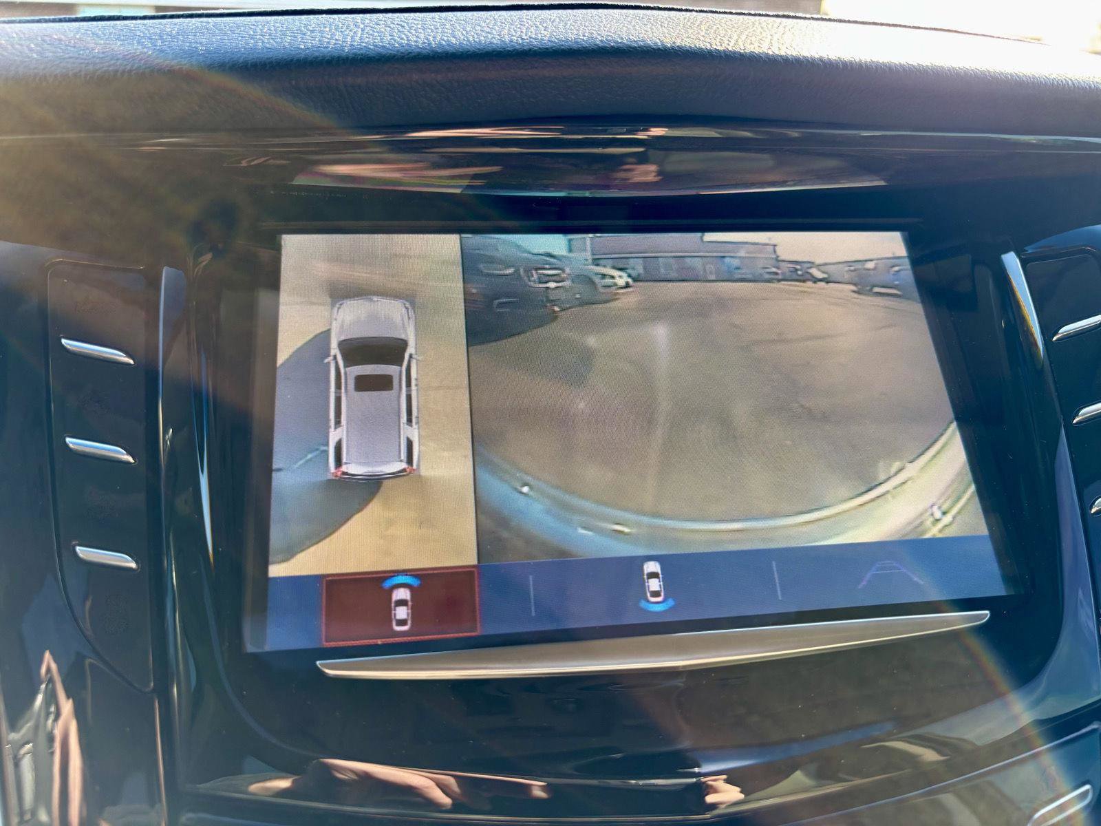 Used 2018 Cadillac Escalade Luxury image 5