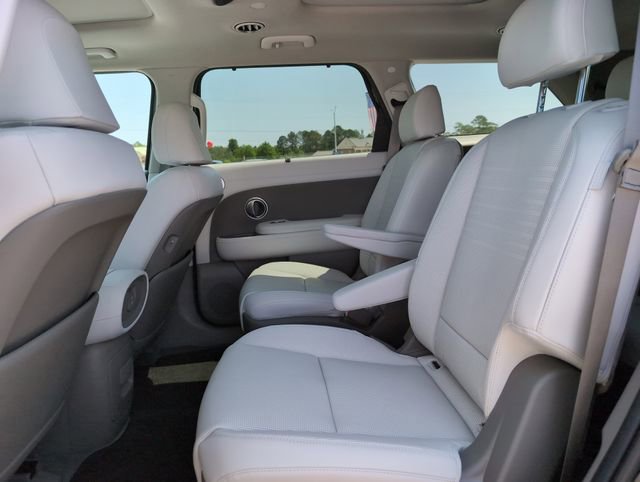 Used 2026 Hyundai Palisade Limited AWD/4WD image 29