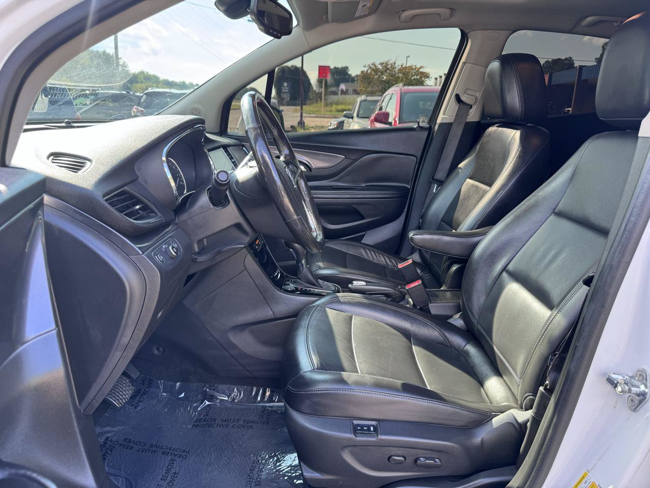 Used 2019 Buick Encore Essence AWD/4WD image 10