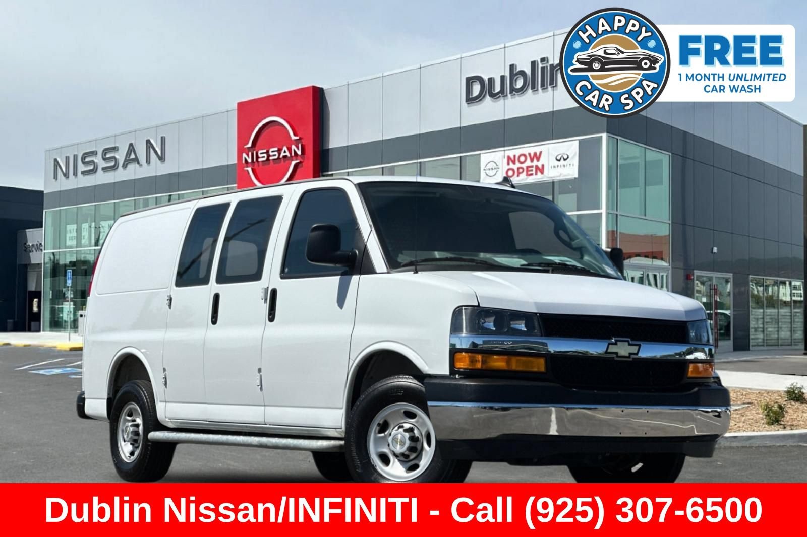 Used 2025 Chevrolet Express 2500 w/ Driver Convenience Package RWD image 1