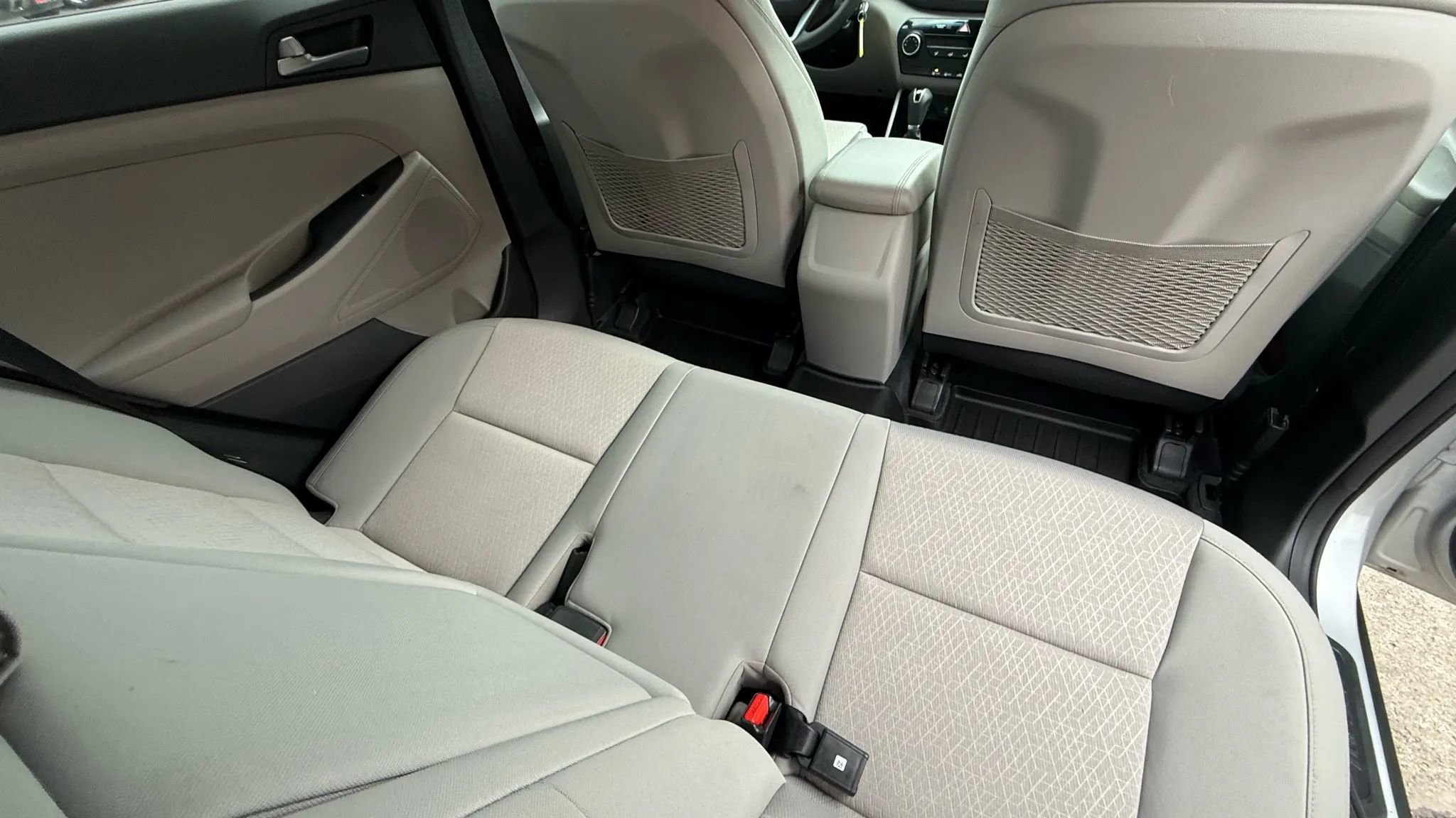 Used 2017 Hyundai Tucson SE image 32