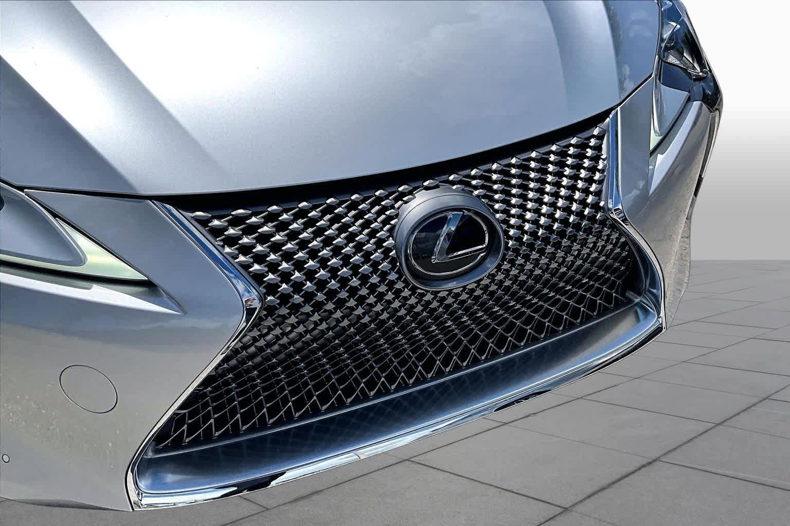 Used 2021 Lexus LC 500 Convertible w/ Touring Package RWD image 30