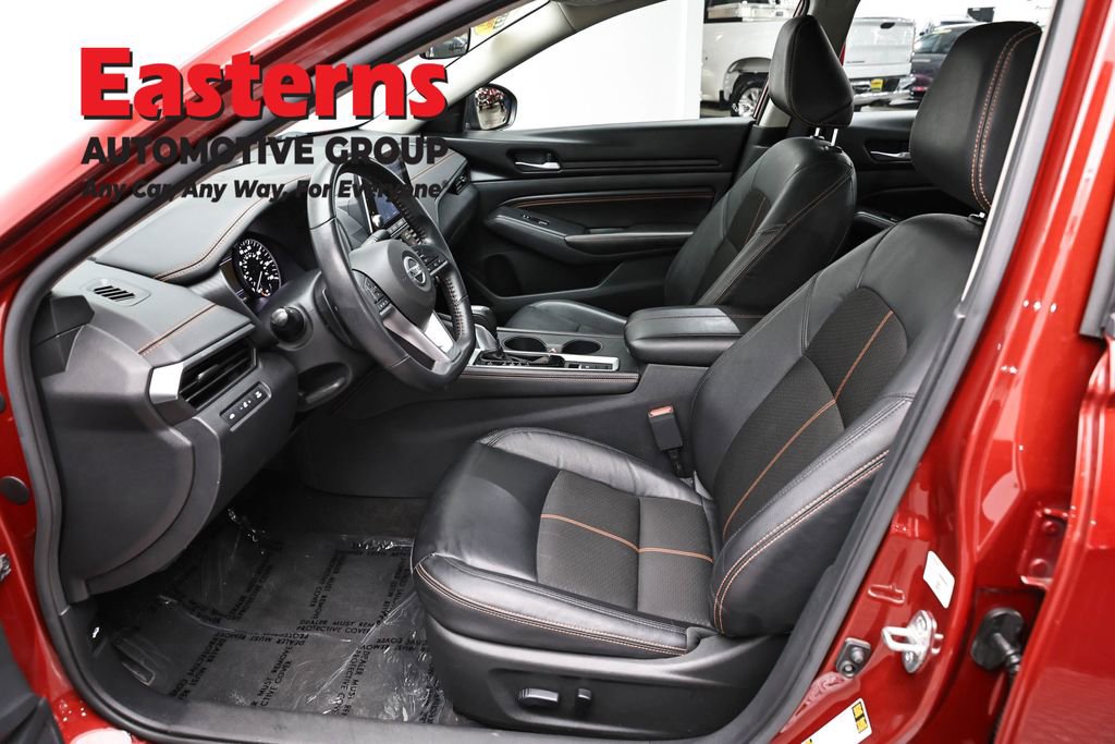 Used 2022 Nissan Altima 2.5 SR AWD/4WD image 14