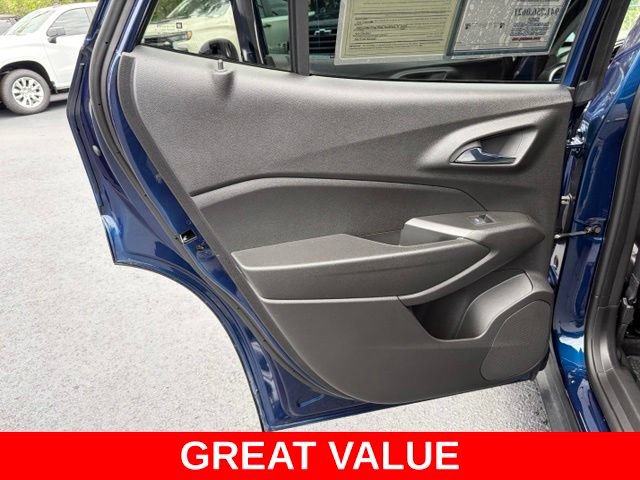 Certified 2024 Chevrolet Trax LS w/ LS Convenience Package FWD image 13