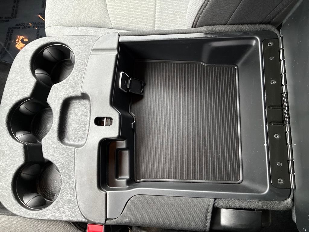 Used 2024 RAM 3500 Big Horn image 24