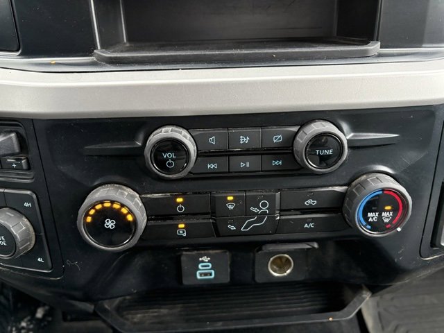 Used 2024 Ford F350 XLT w/ Snow Plow Prep Package image 28
