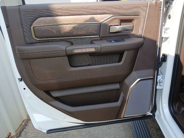 New 2026 RAM 2500 Limited AWD/4WD image 35