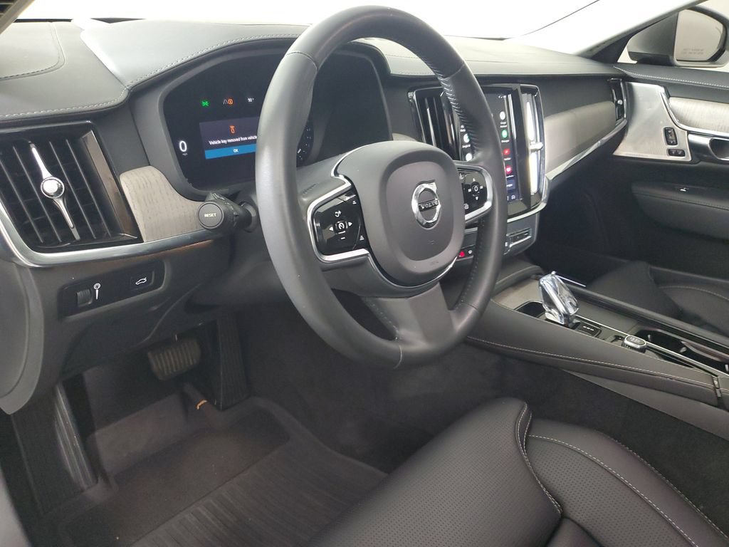 Used 2022 Volvo S90 B6 Inscription w/ Advanced Package AWD/4WD image 26