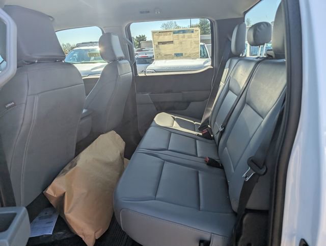 New 2026 Ford F550 4x4 Crew Cab image 10