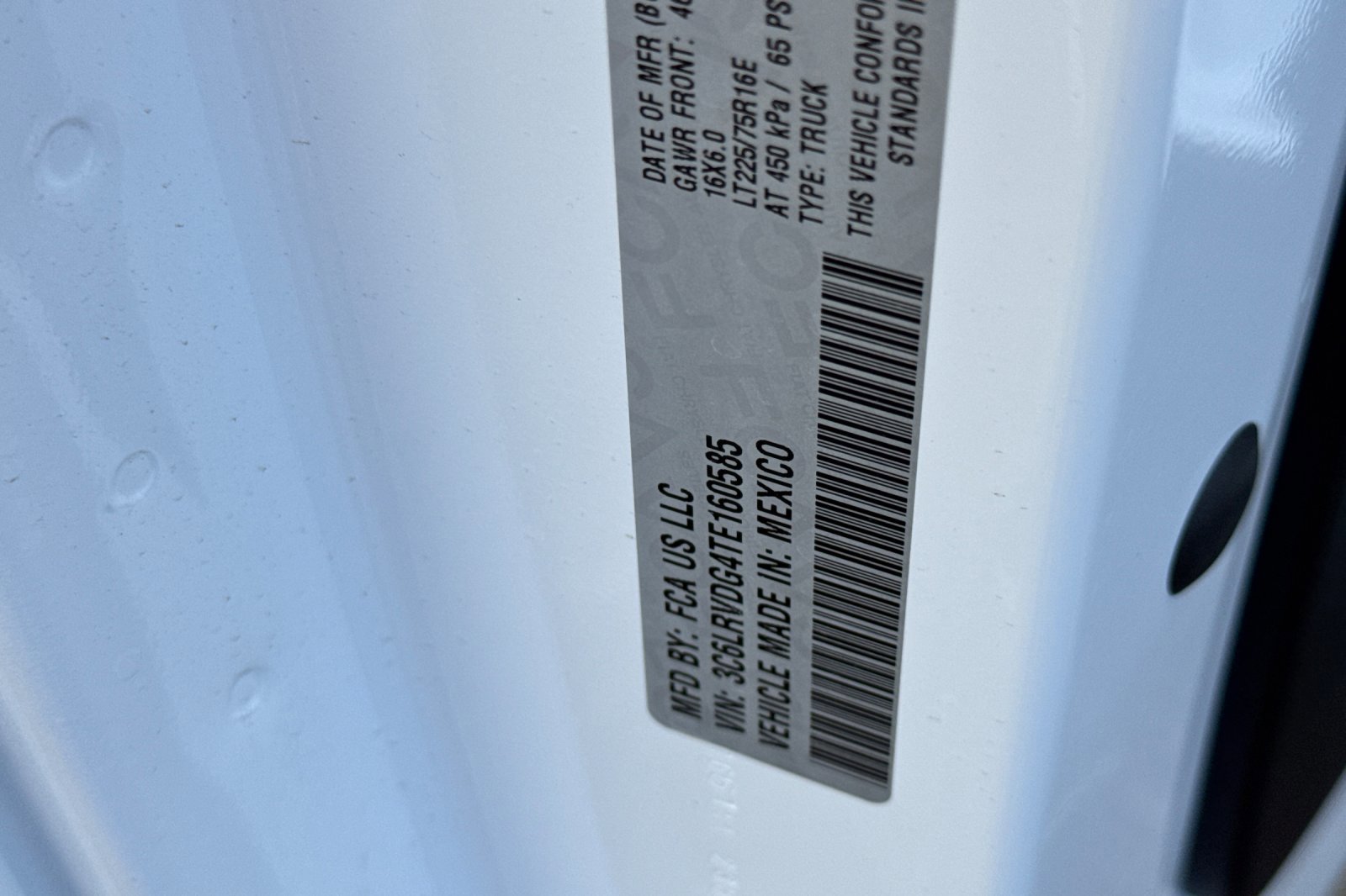 New 2026 RAM ProMaster 2500 w/ Quick Order Package 22G SLT image 25