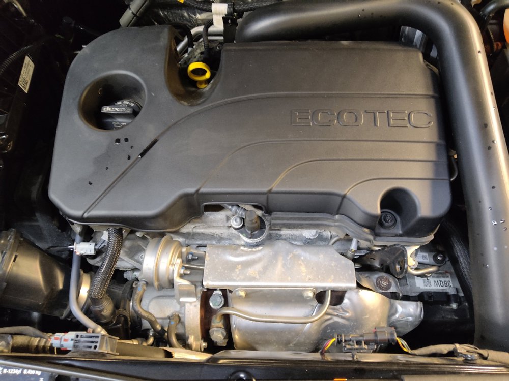 Used 2024 Chevrolet Equinox LT w/ LPO, Floor Liner Package FWD image 30