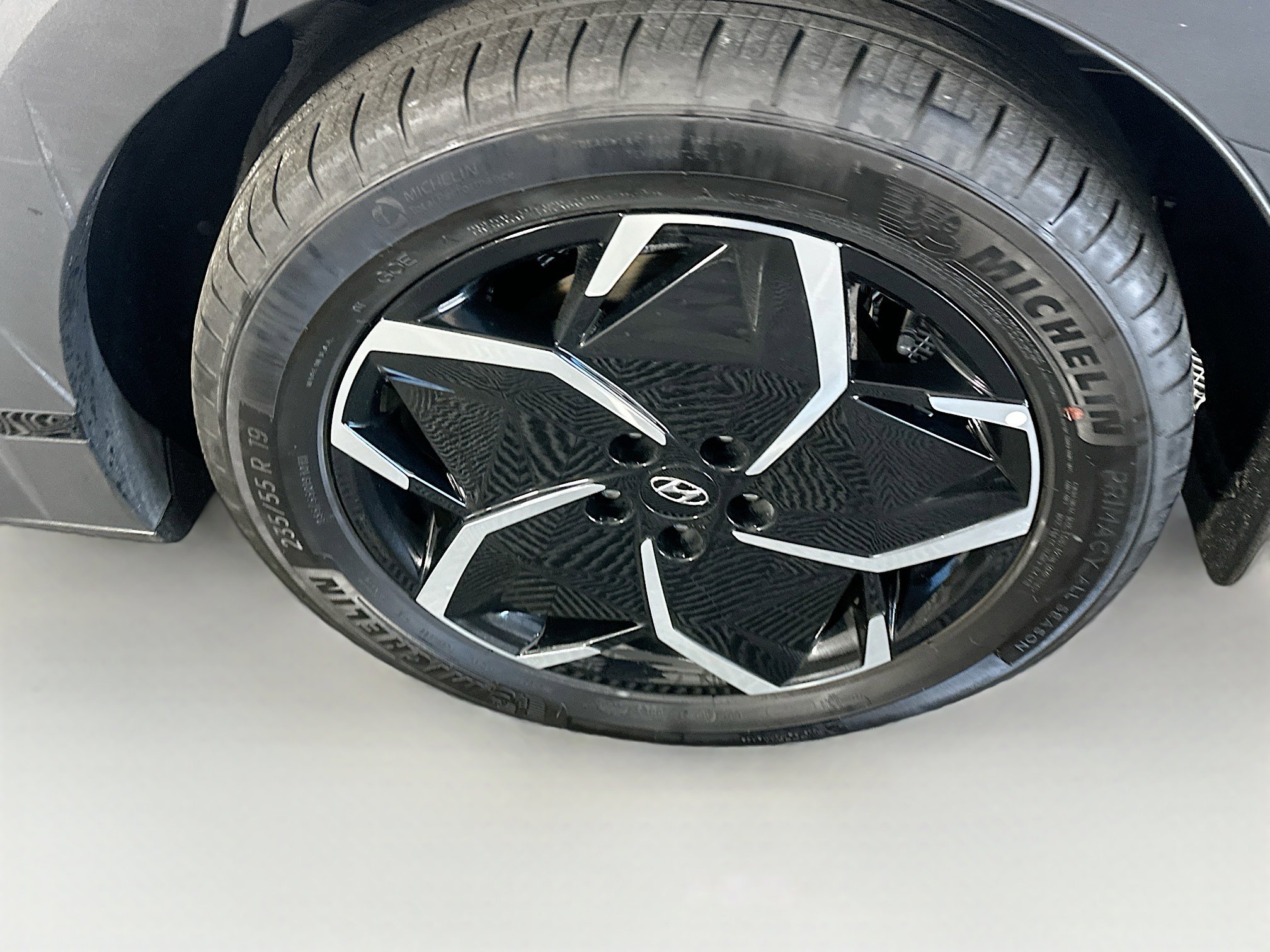 Used 2024 Hyundai Ioniq 5 SEL image 11