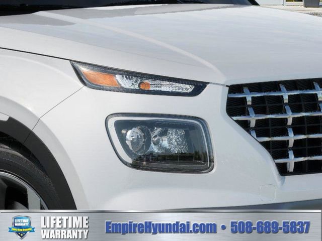 New 2026 Hyundai Venue SEL FWD image 9
