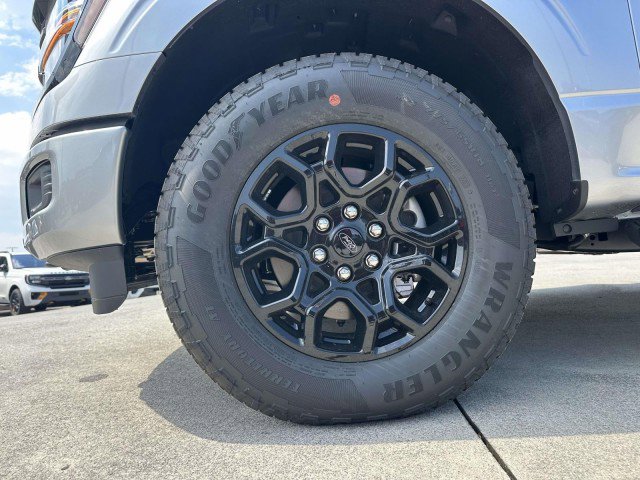 New 2025 Ford F150 XLT w/ Equipment Group 302A MID AWD/4WD image 11