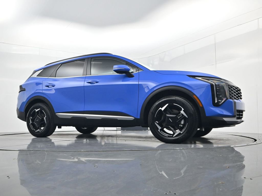Certified 2026 Kia Sportage EX w/ EX Panorama Roof Package image 36