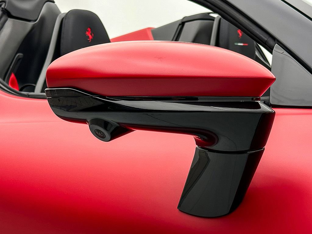 Certified 2022 Ferrari SF90 Spider image 31