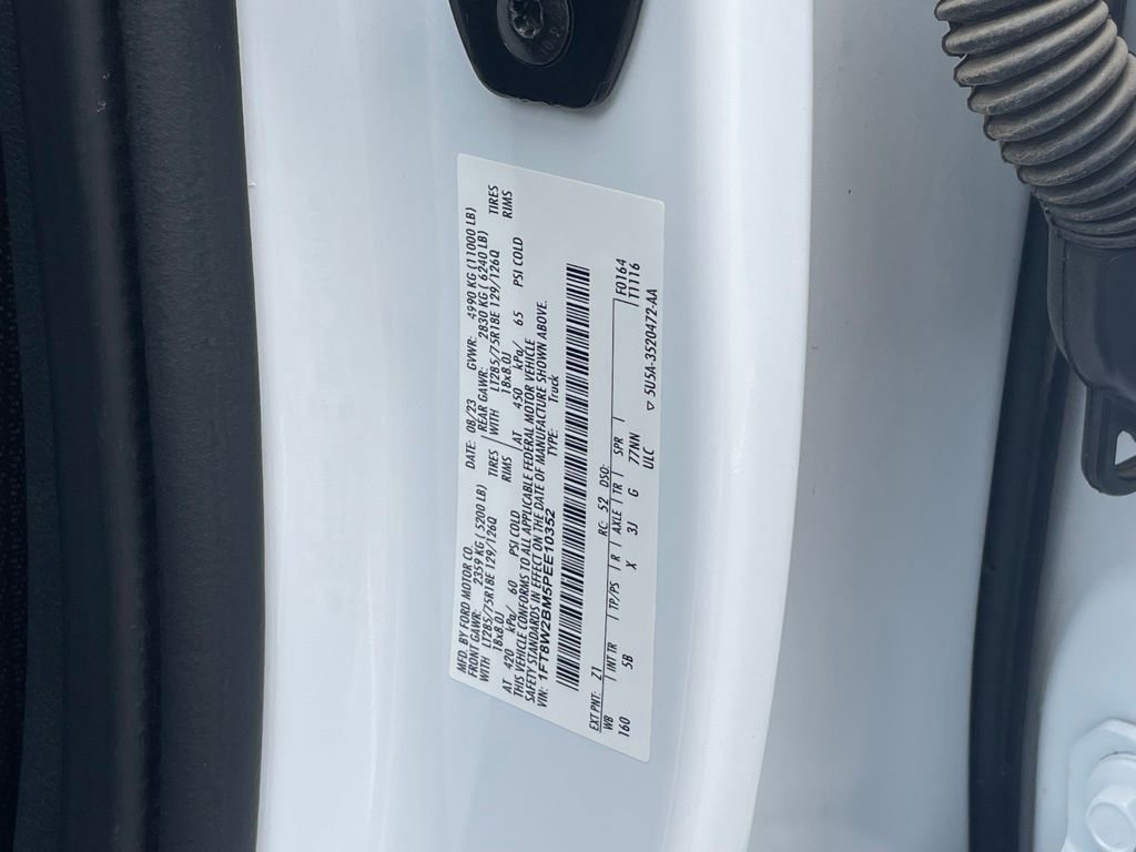 Used 2023 Ford F250 Lariat w/ Lariat Ultimate Package AWD/4WD image 33