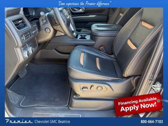 Used 2023 GMC Yukon AT4 w/ AT4 Premium Package AWD/4WD image 13