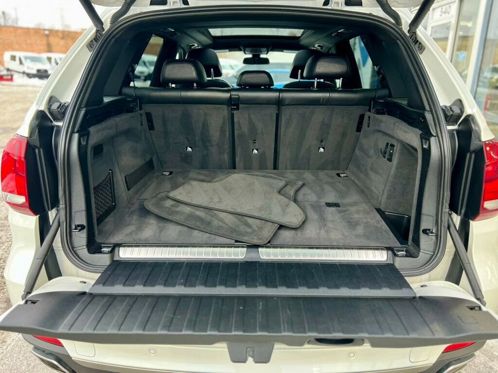 Used 2017 BMW X5 xDrive40e w/ Luxury Seating Package image 7