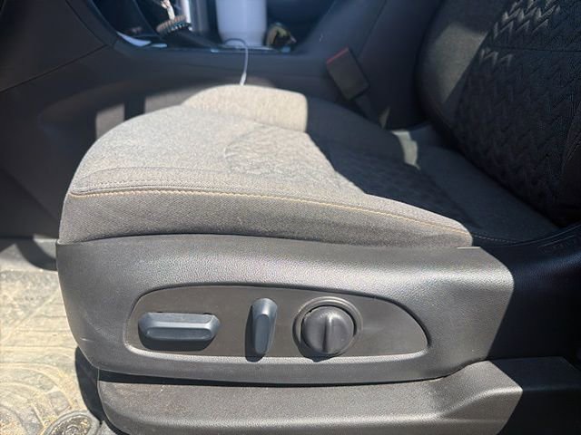 Used 2022 Chevrolet Equinox LT image 7