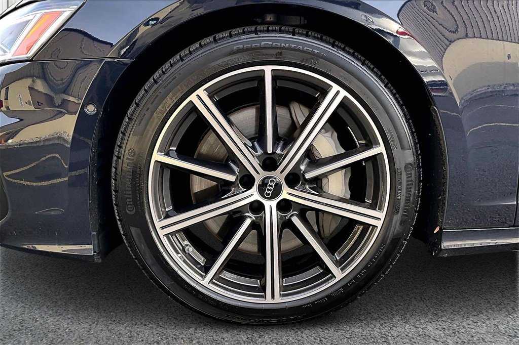 Used 2025 Audi A6 Premium Plus w/ Premium Plus Package image 34