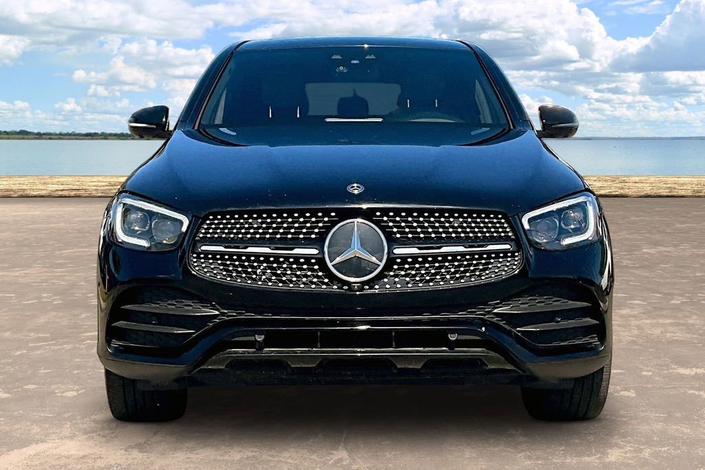 Used 2020 Mercedes-Benz GLC 300 4MATIC Coupe image 2