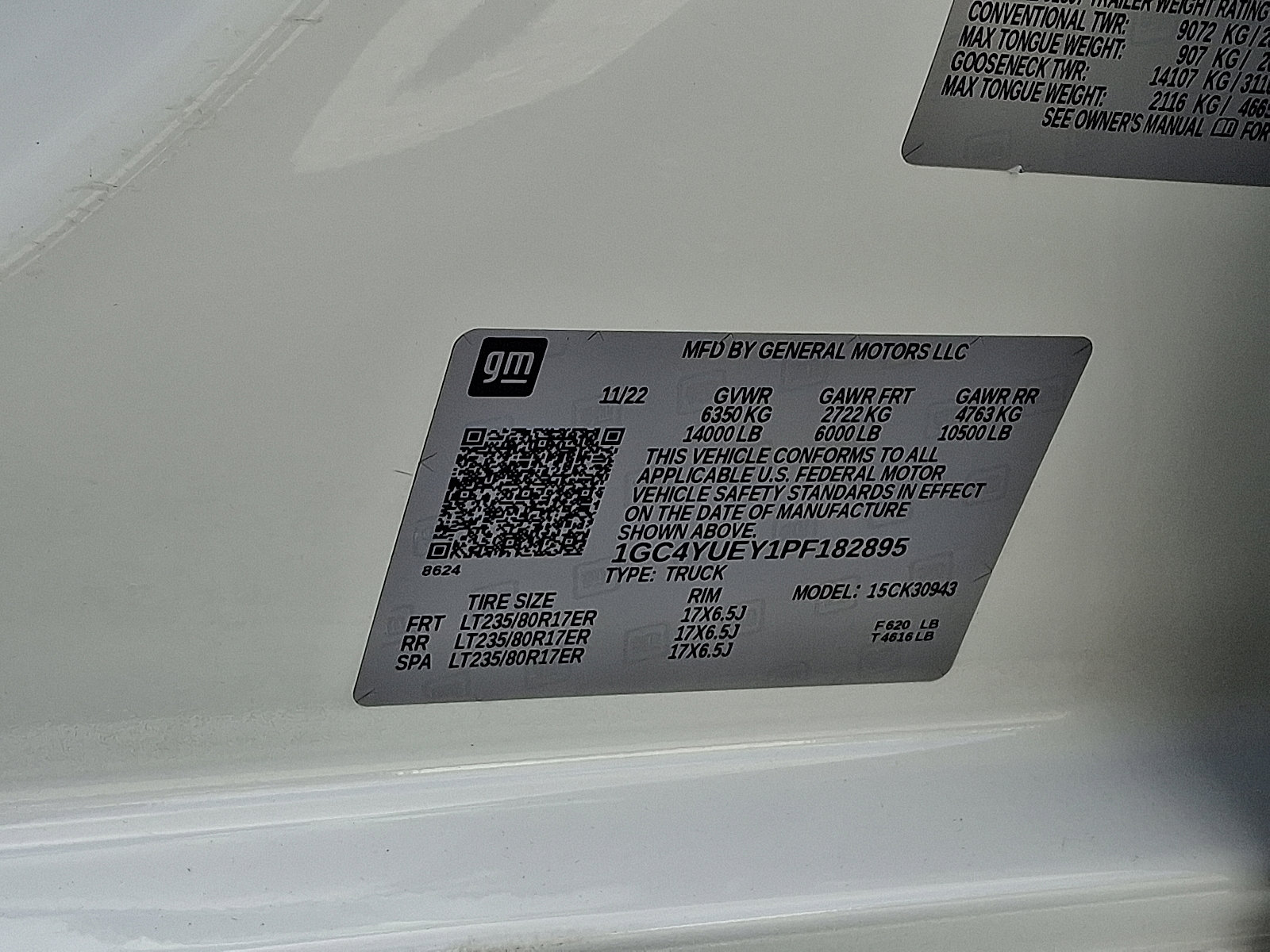 Certified 2023 Chevrolet Silverado 3500 LTZ w/ LTZ Plus Package image 27