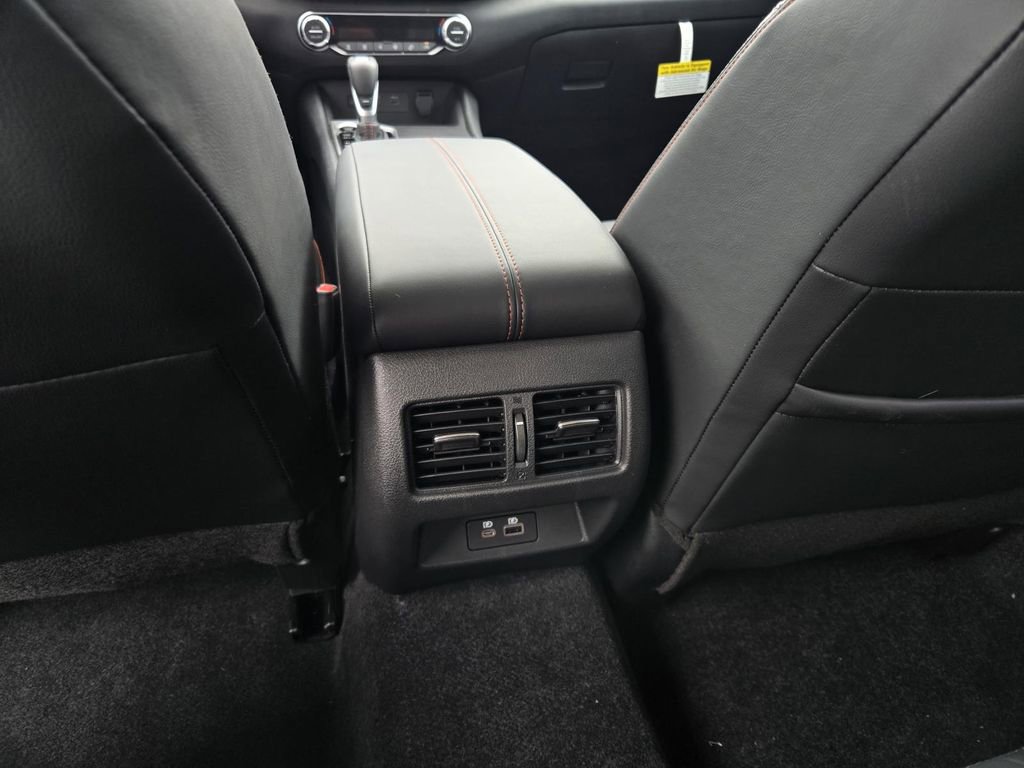 New 2026 Nissan Altima 2.5 SR FWD image 13