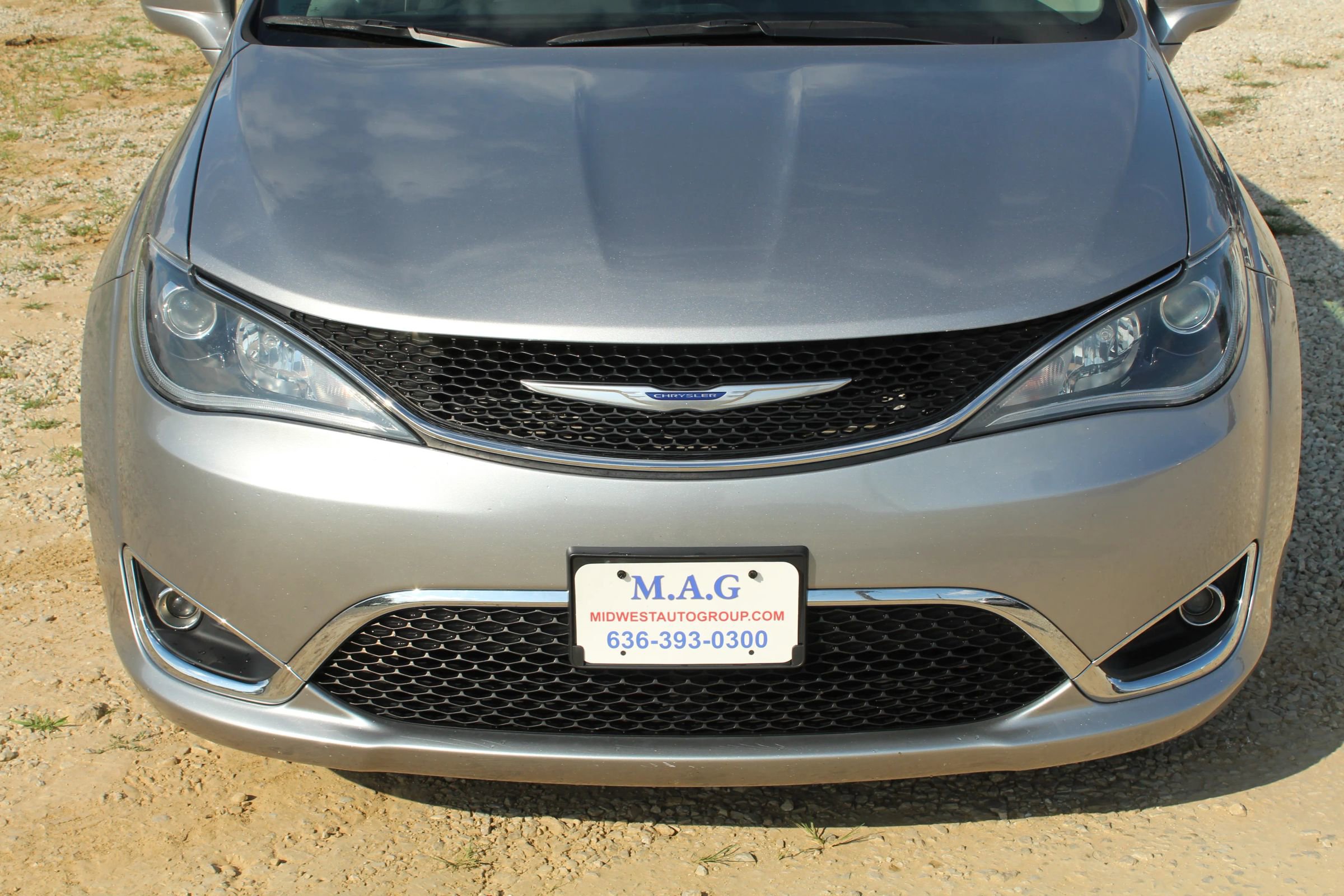 Used 2019 Chrysler Pacifica Touring Plus image 9