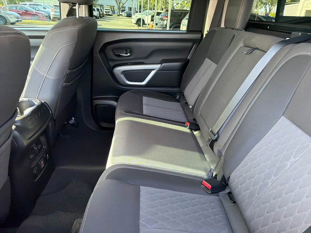 Certified 2021 Nissan Titan SV w/ SV Convenience Package image 33