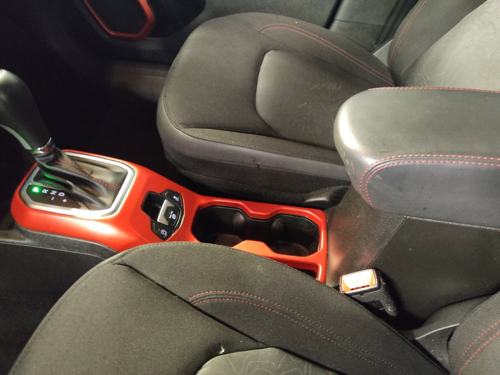 Used 2021 Jeep Renegade Trailhawk AWD/4WD image 26
